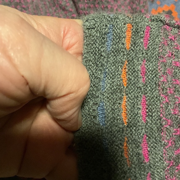 Sol 100% Baby Alpaca Sweater XL - Picture 3 of 7